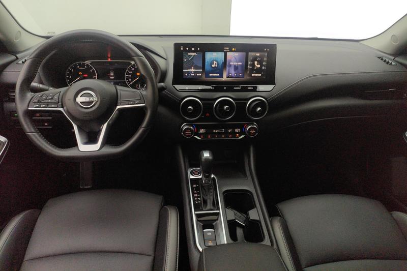 Nissan Sylphy, 2023 — фото 8 из 12