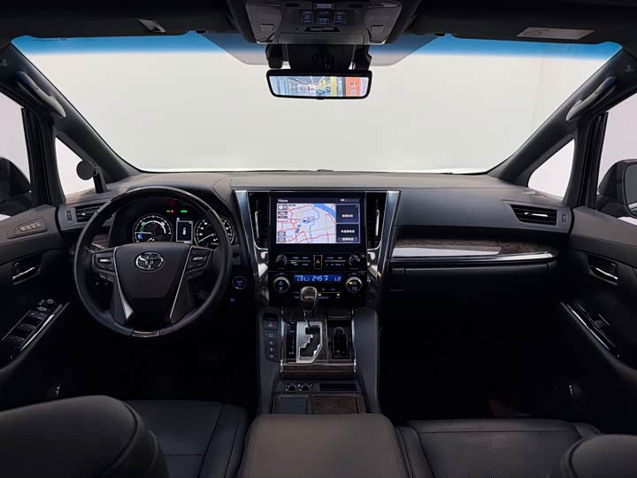 Toyota Alphard, 2022 — фото 9 из 9