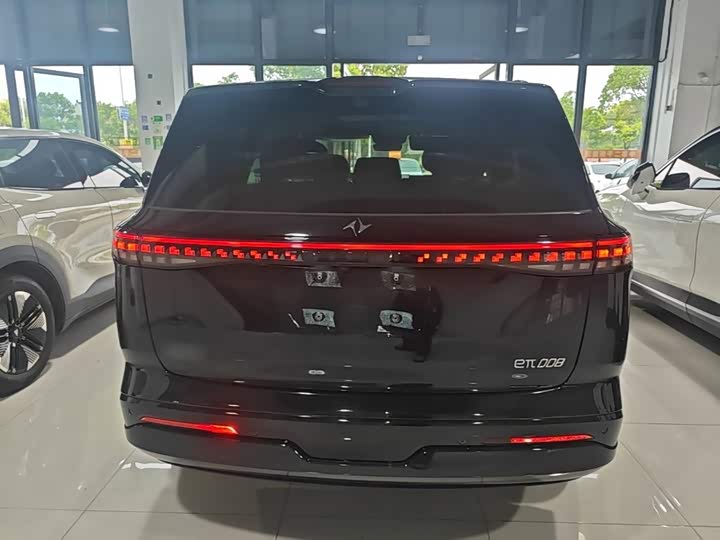 Dongfeng Yipai eπ 008, 2026 — фото 6 из 9