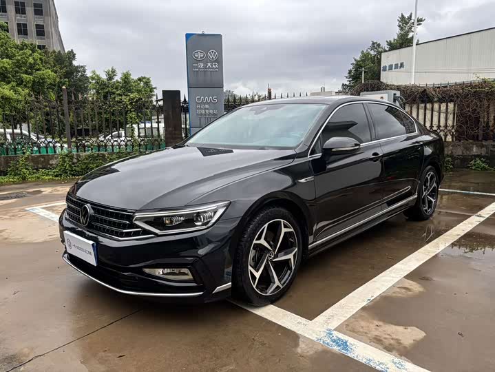 Volkswagen Magotan, 2024 — купить в Тольятти под ключ