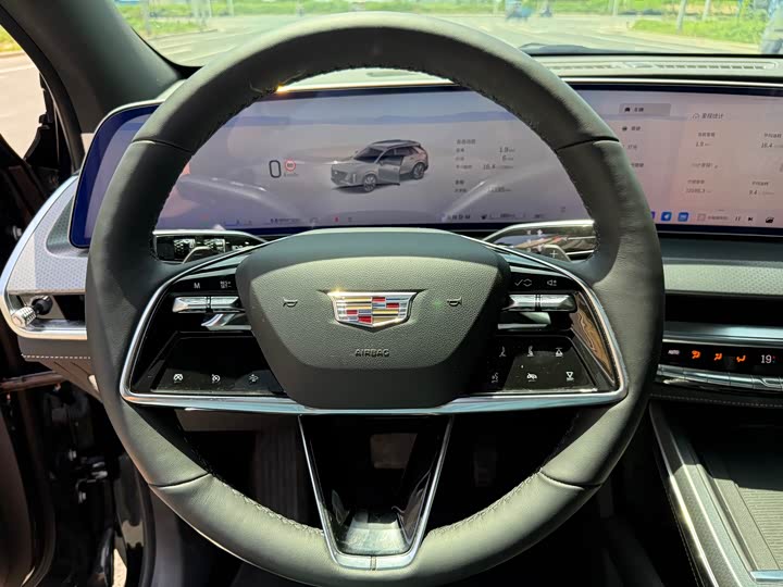 Cadillac XT5, 2024 — фото 6 из 9
