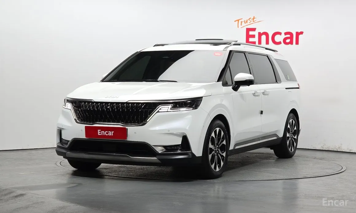 Kia Carnival, 2023 — купить в Туле под ключ