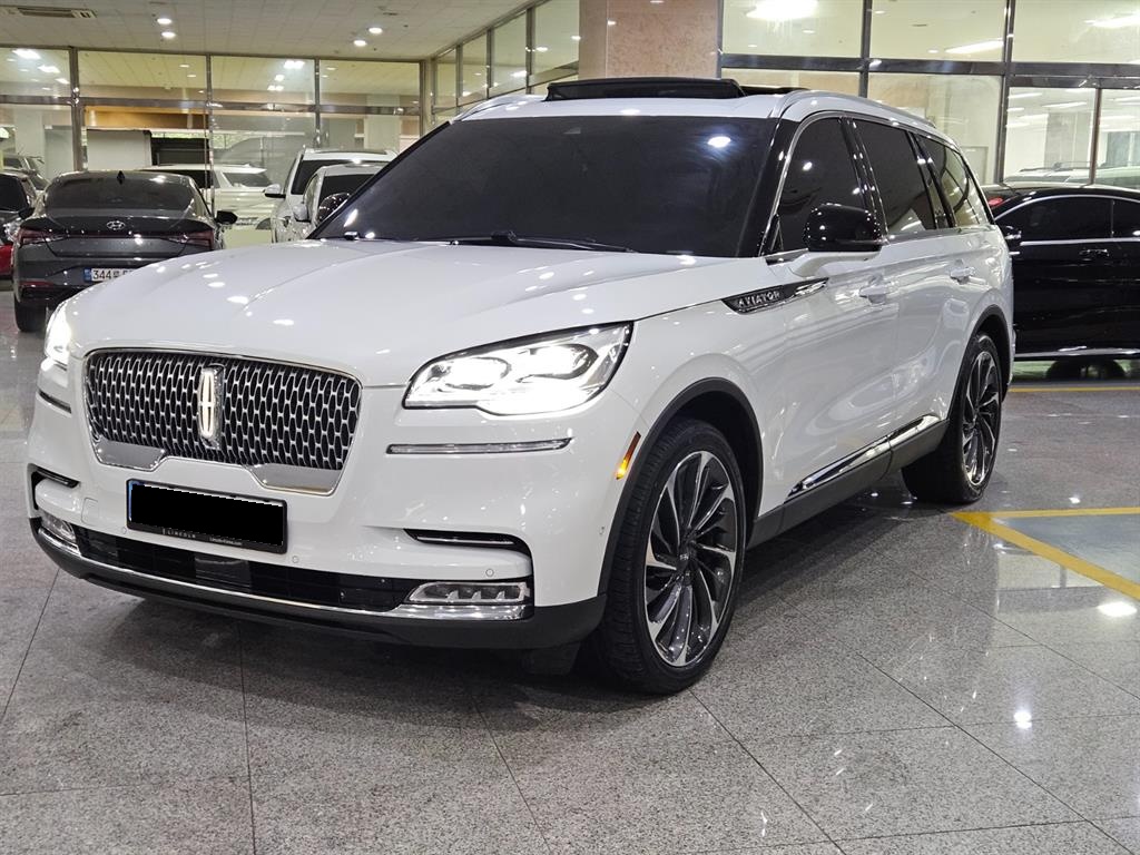 Lincoln Aviator, 2023 — купить в Рязани под ключ