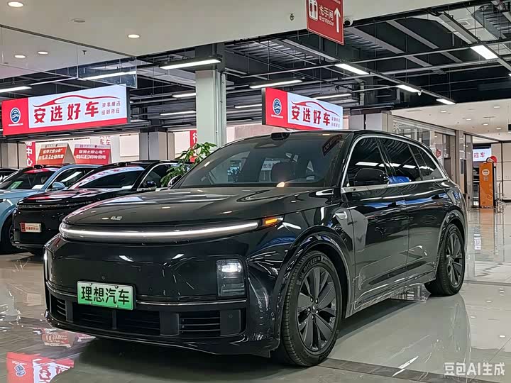 LiXiang L7, 2025 — купить в Брянске под ключ