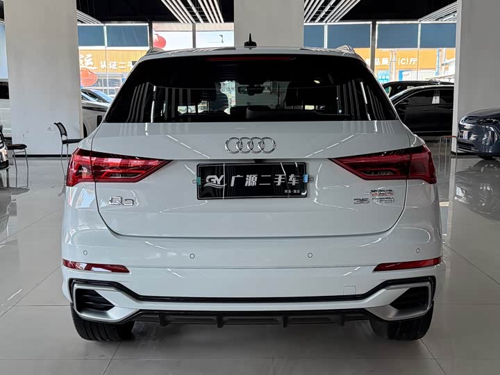 Audi Q3, 2025 — фото 5 из 9
