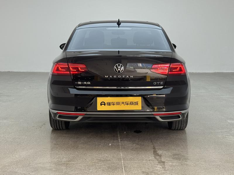Volkswagen Magotan GTE Hybrid, 2023 — фото 6 из 12