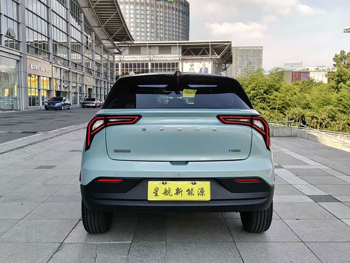 Geely Geometry E Firefly, 2023 — фото 8 из 9