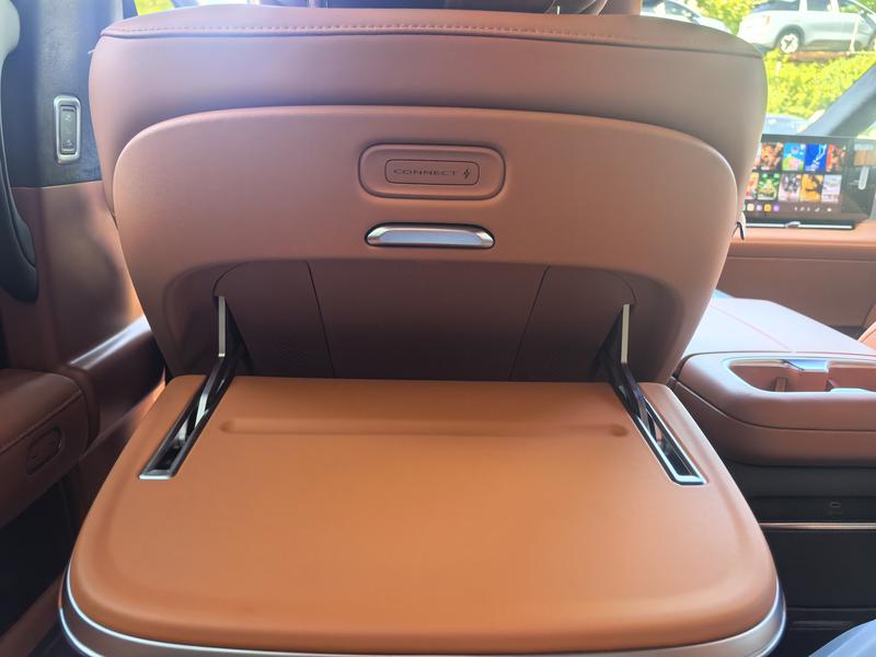 Buick OMPV, 2025 — фото 11 из 12