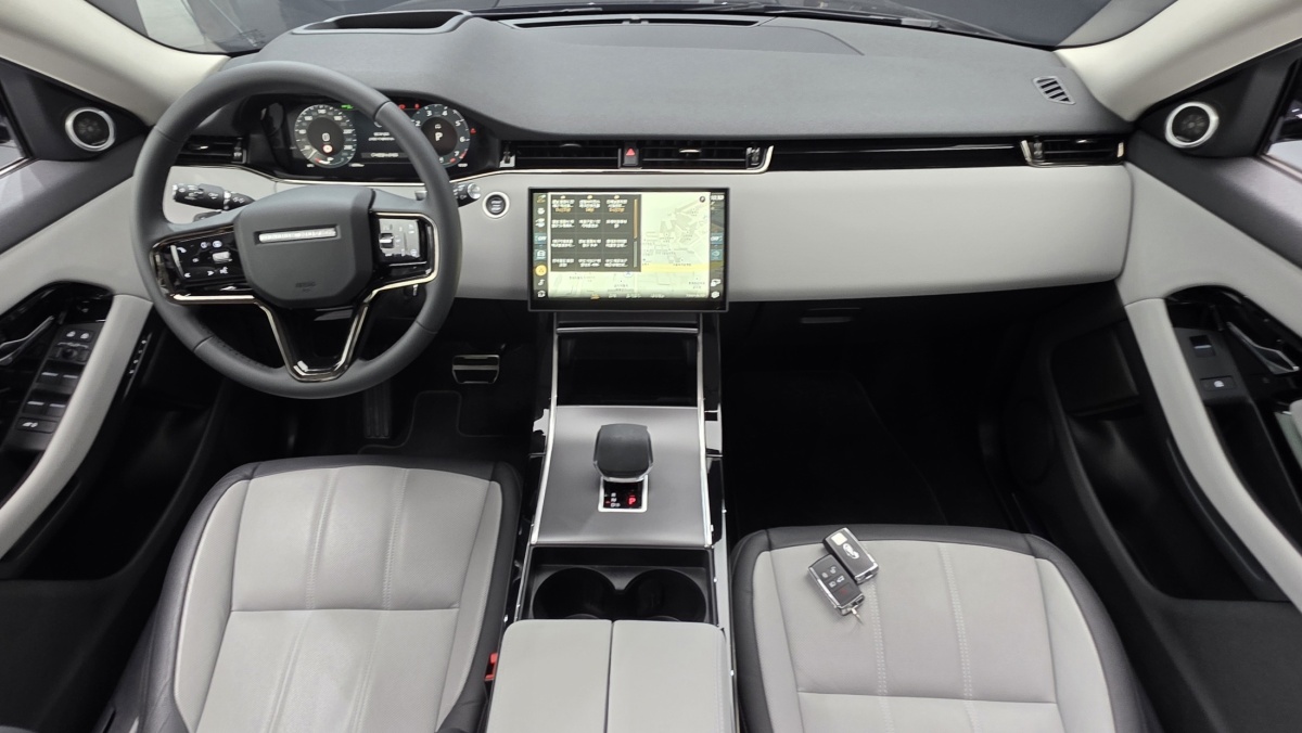 Land Rover Range Rover Evoque, 2024 — фото 6 из 12