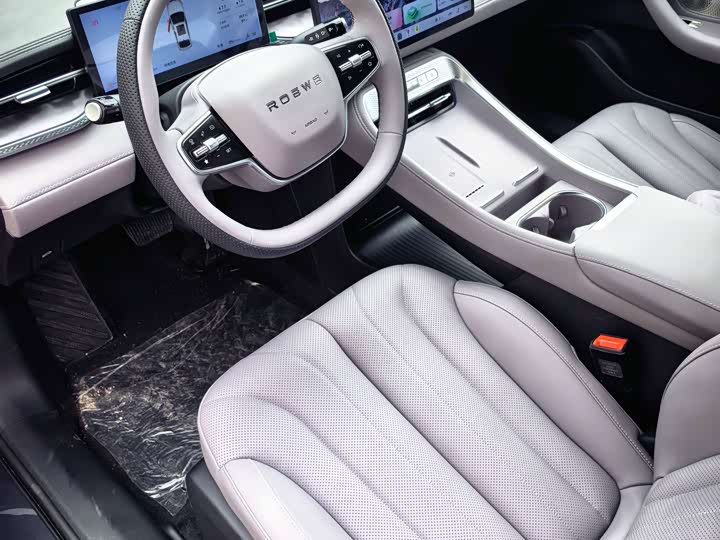 Roewe M7 DMH, 2026 — фото 4 из 9