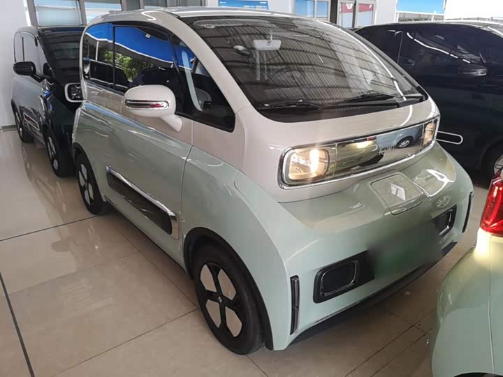 Baojun KiWi EV, 2022 — фото 3 из 9