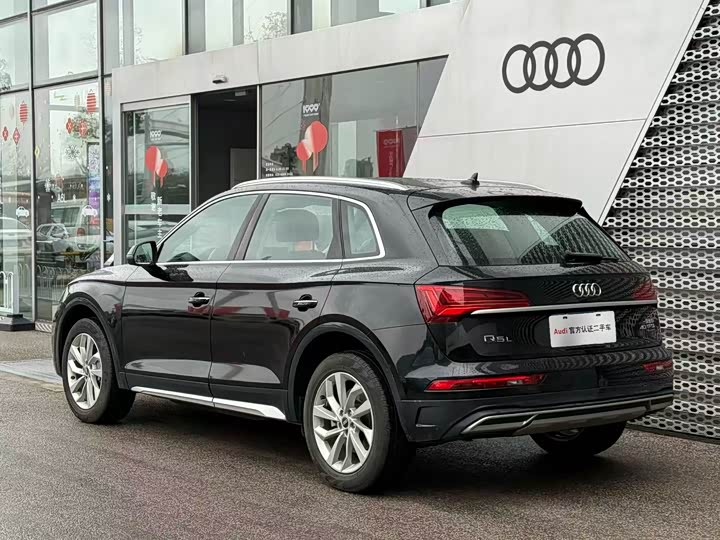 Audi Q5L, 2024 — фото 5 из 9