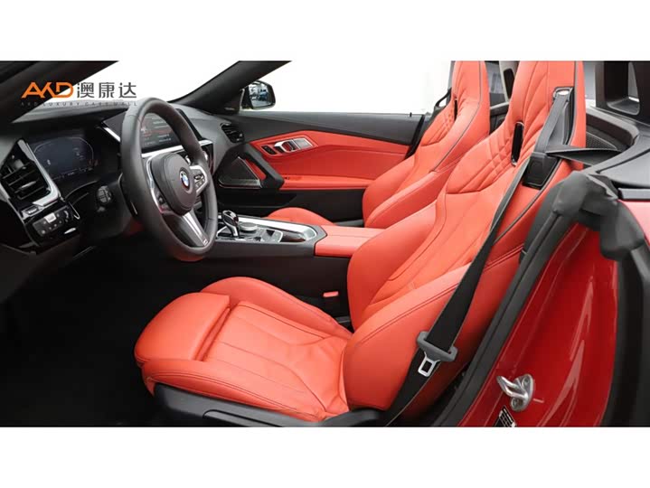 BMW Z4, 2023 — фото 7 из 9