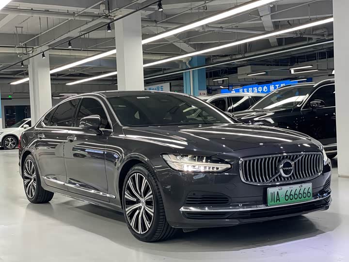 Volvo S90 Hybrid, 2021 — фото 3 из 9