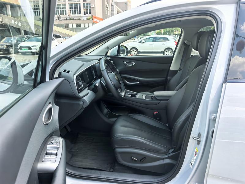BYD Sea Lion 05 EV, 2025 — фото 10 из 12