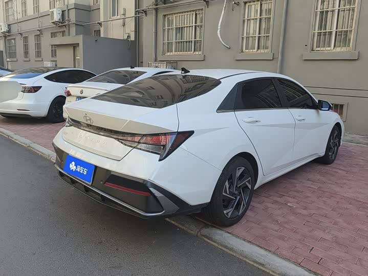 Hyundai Elantra N line, 2025 — фото 3 из 9