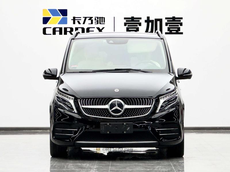 Mercedes-Benz V-Class, 2022 — фото 2 из 12