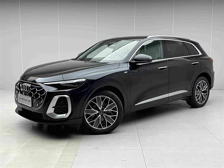 Audi Q5L, 2025 — купить в Воронеже под ключ