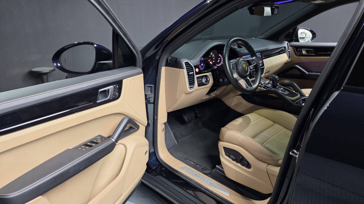Porsche Cayenne, 2022 — фото 10 из 12