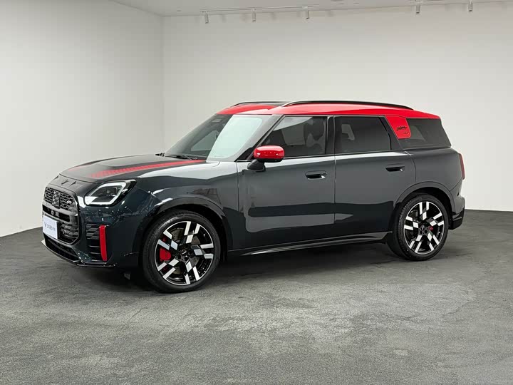 Mini Countryman JCW, 2024 — фото 3 из 9
