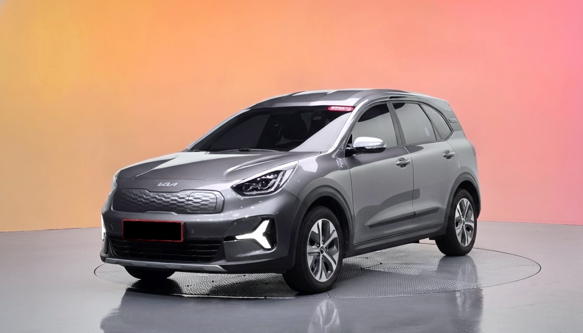 Kia Niro, 2023 — купить в Самаре под ключ