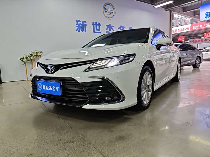 Toyota Camry, 2023 — купить в Санкт-Петербурге под ключ
