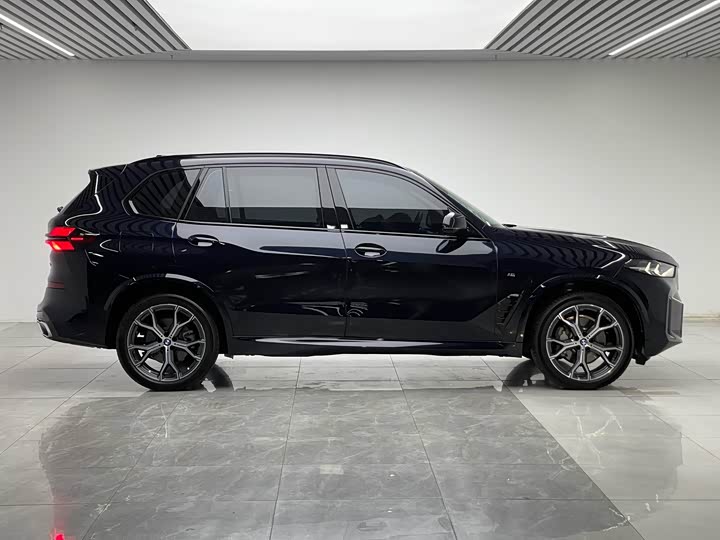 BMW X5, 2025 — фото 4 из 9