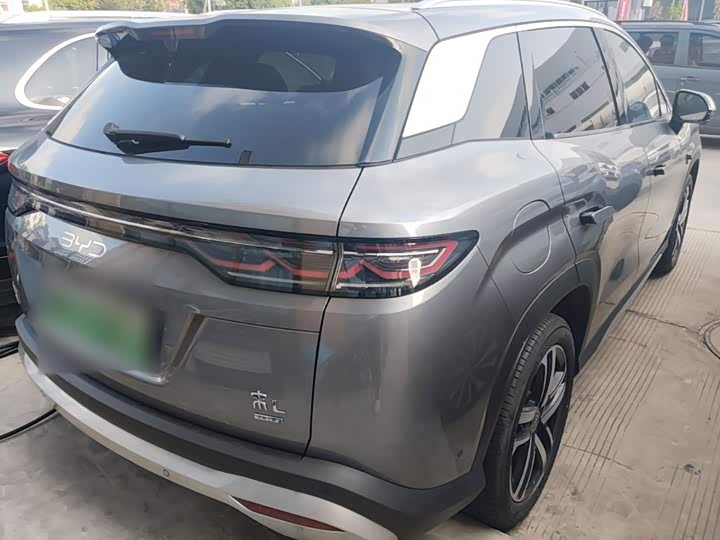 BYD Song L DM-i Hybrid, 2024 — фото 7 из 9
