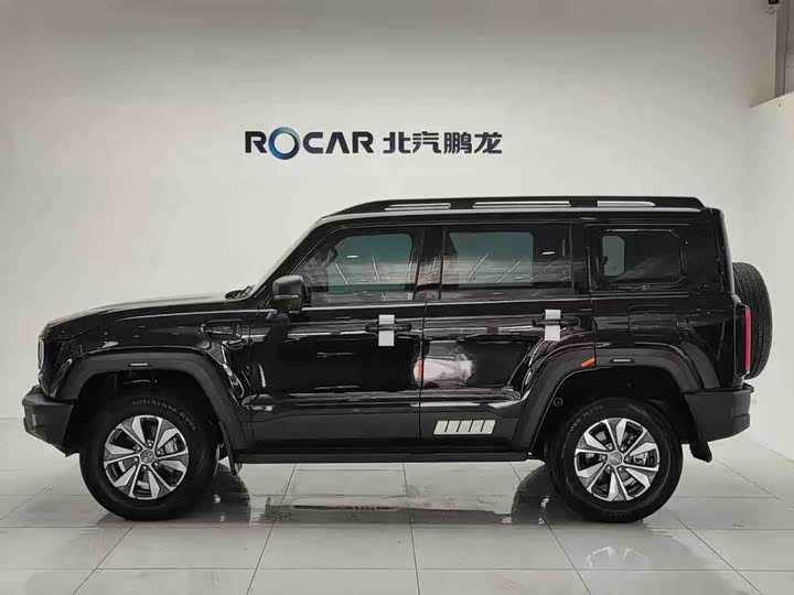 BAIC Beijing BJ40, 2023 — фото 8 из 9