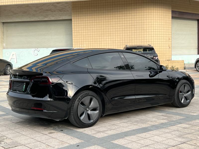 Tesla Model 3, 2023 — фото 6 из 10