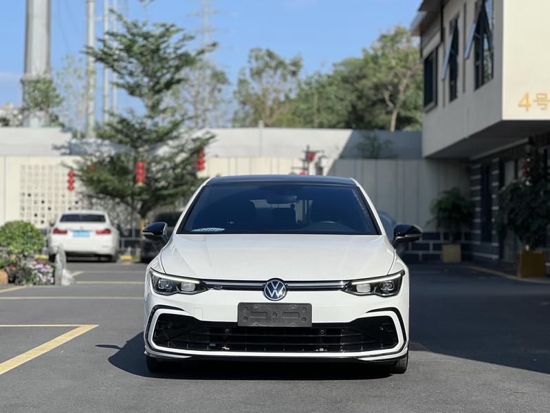 Volkswagen Golf, 2022 — фото 2 из 12