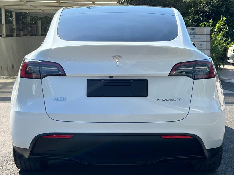 Tesla Model Y, 2024 — фото 5 из 12