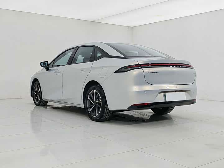 GAC Aion S Max, 2024 — фото 5 из 9
