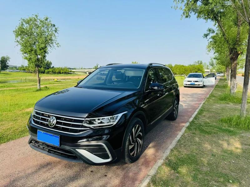 Volkswagen Tiguan L Pro, 2021 — купить в Орле под ключ