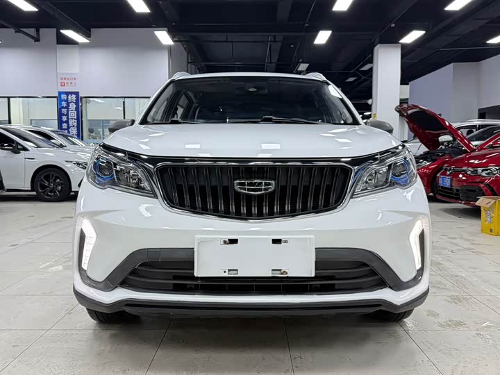 Geely Vision X3, 2021 — фото 3 из 9
