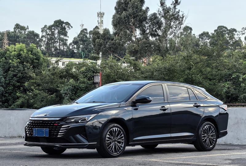 Dongfeng Aeolus Yixuan Max, 2023 — купить в Липецке под ключ