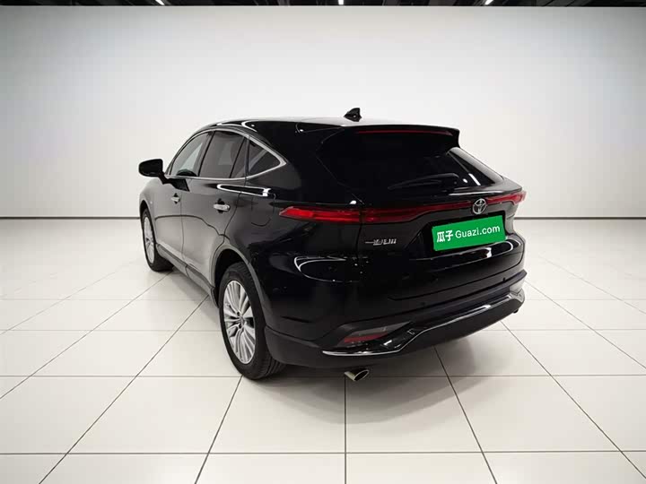 Toyota Harrier, 2023 — фото 5 из 9