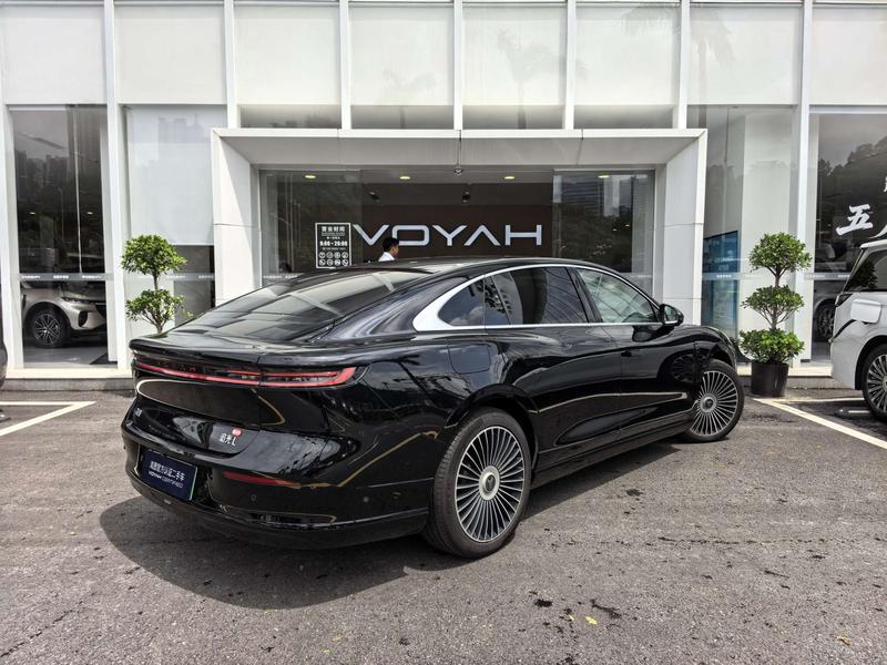 Voyah Passion L, 2025 — фото 7 из 12