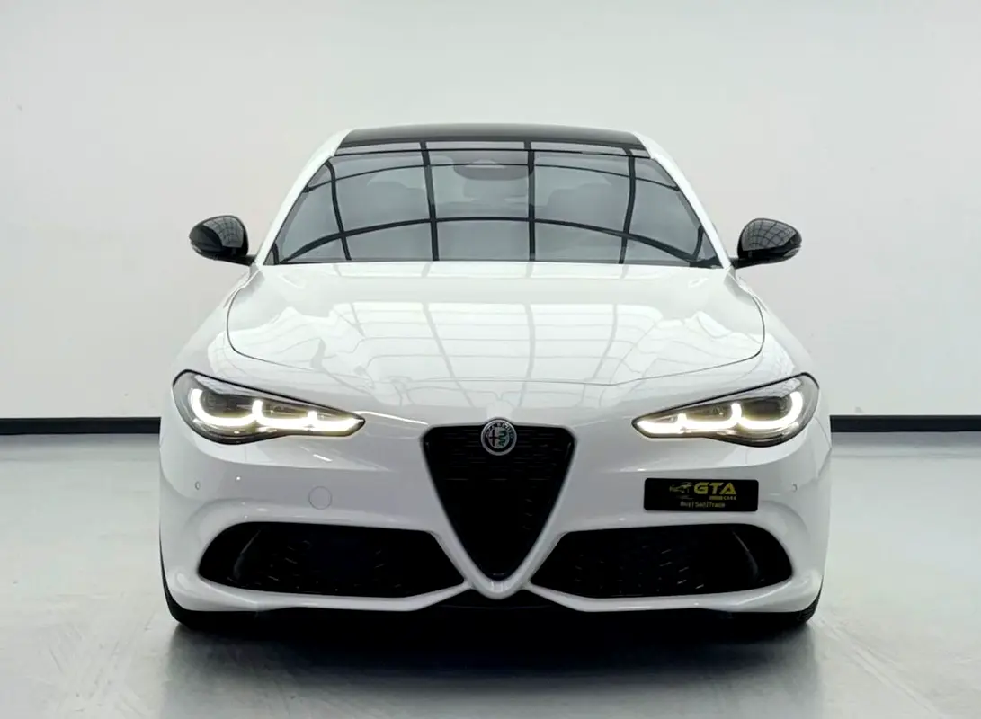 Alfa Romeo Giulia, 2025 — фото 2 из 10