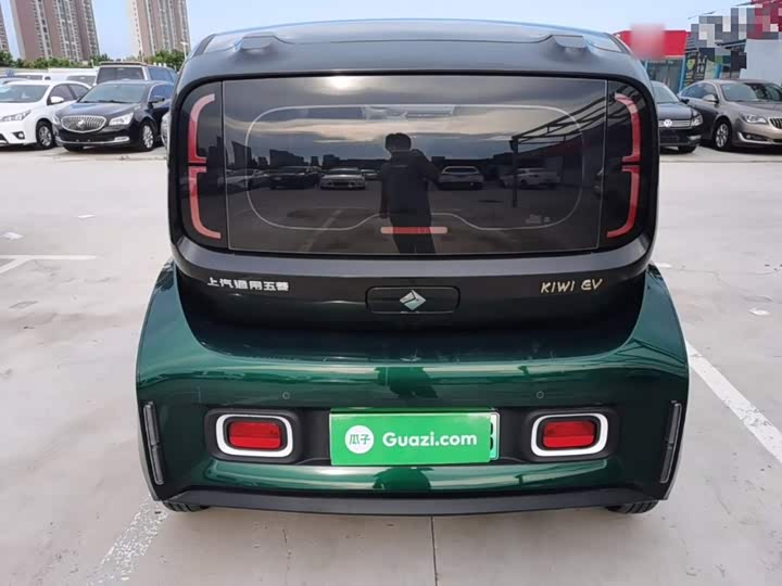 Baojun KiWi EV, 2022 — фото 6 из 9