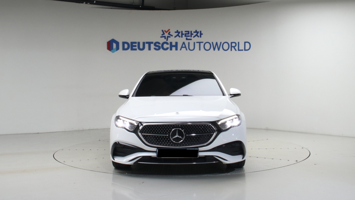 Mercedes-Benz E-Class, 2025 — фото 3 из 12
