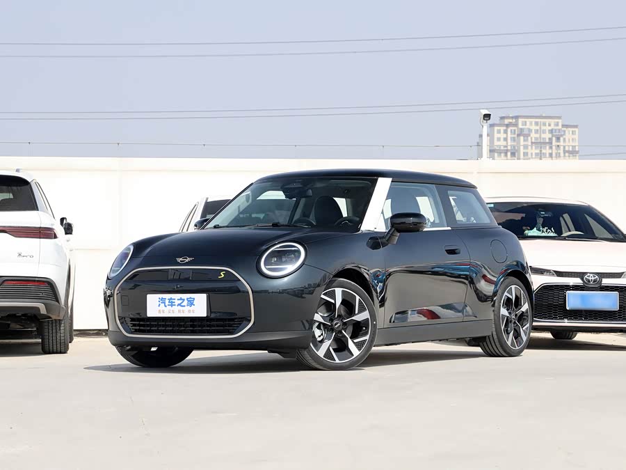 Mini Cooper, 2026 — купить в Курске под ключ