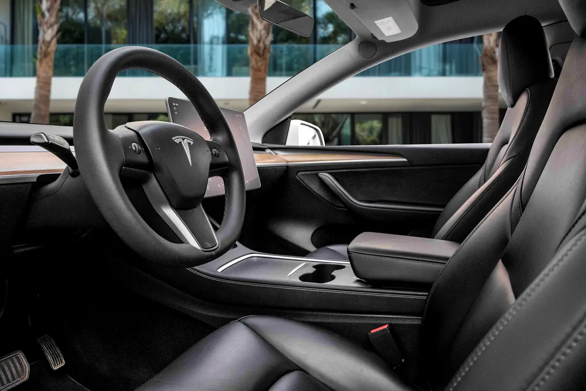 Tesla Model Y, 2022 — фото 9 из 10