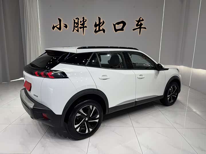 Peugeot 2008, 2025 — фото 4 из 9