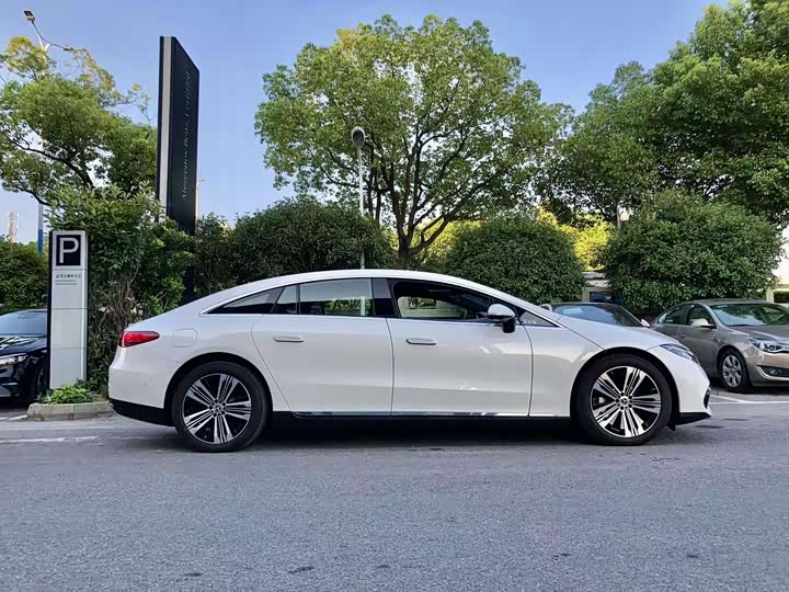 Mercedes-Benz EQS, 2025 — фото 4 из 9