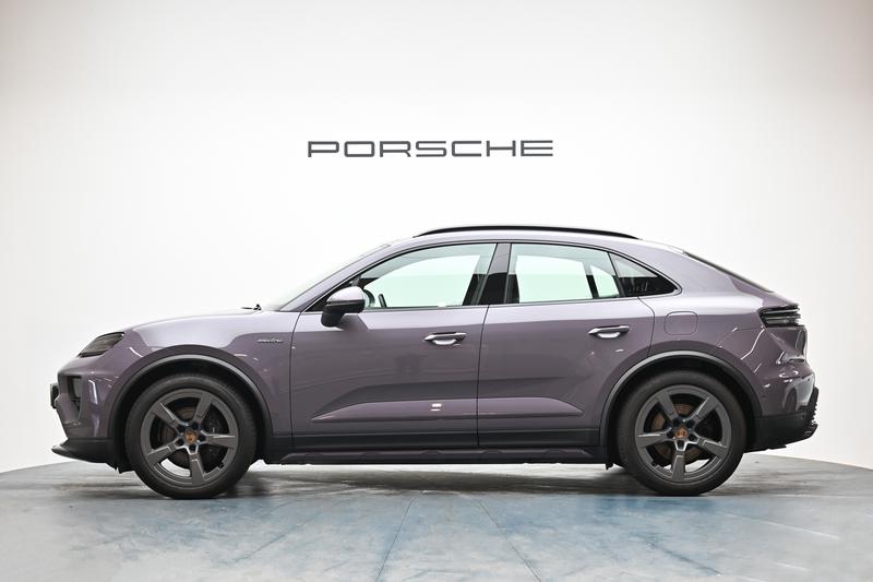 Porsche Macan EV, 2024 — фото 4 из 12