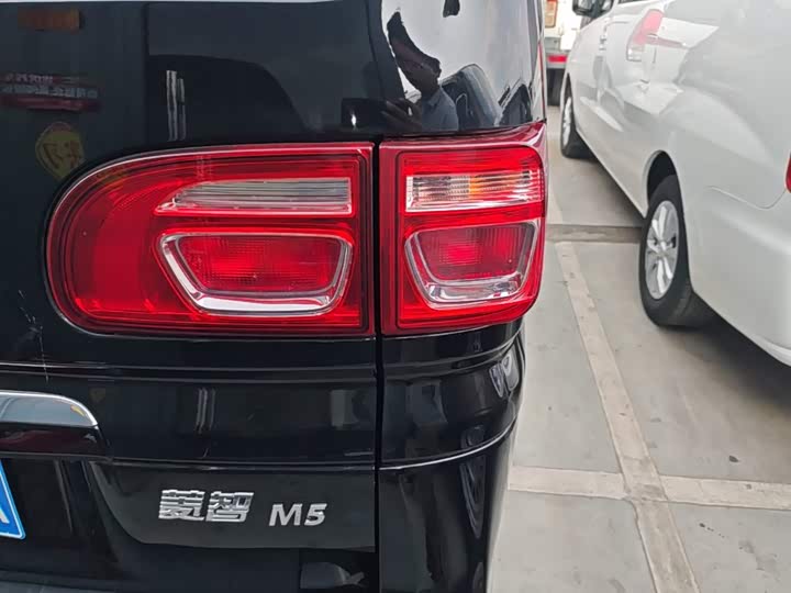 Dongfeng Forthing Lingzhi M5, 2023 — фото 8 из 9
