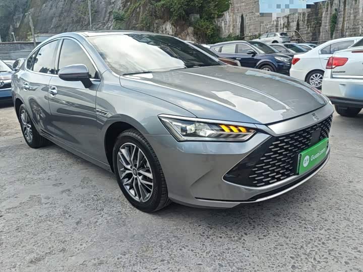 BYD Qin Plus, 2023 — фото 4 из 9