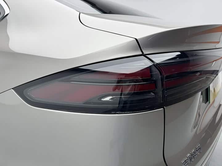 Geely Galaxy Starshine 6, 2025 — фото 8 из 9
