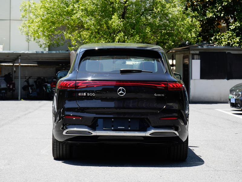 Mercedes-Benz EQS SUV, 2026 — фото 4 из 12
